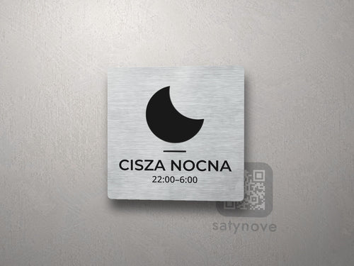 Kwadratowa tabliczka z księżycem: CISZA NOCNA 22:00–6:00