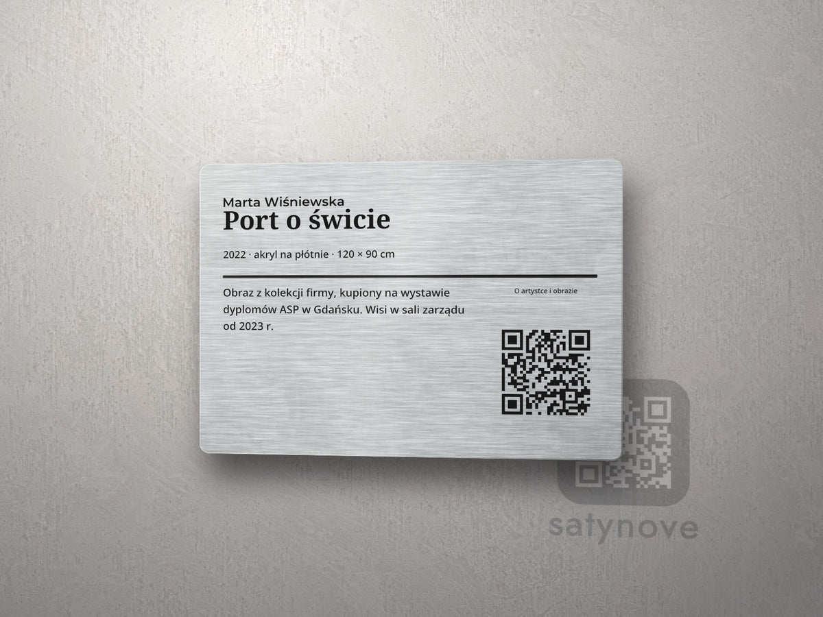 Srebrna tabliczka do obrazu: autor, tytuł, opis i kod QR