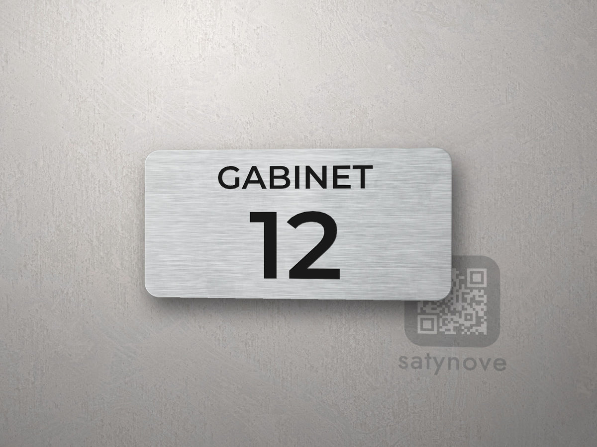 Numer gabinetu – tabliczka na drzwi