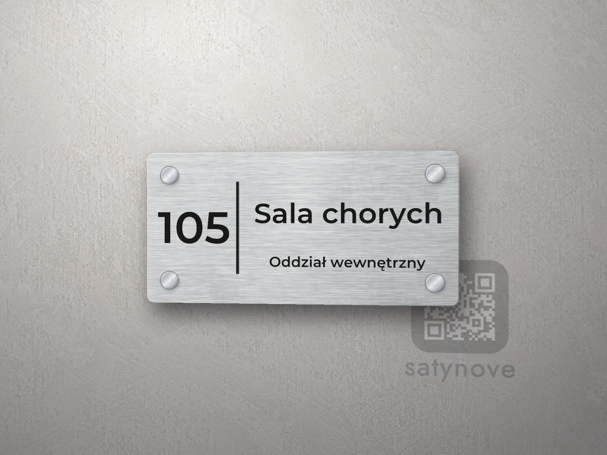 Tabliczka na drzwi z numerem 105 i napisem Sala chorych, Oddział wewnętrzny