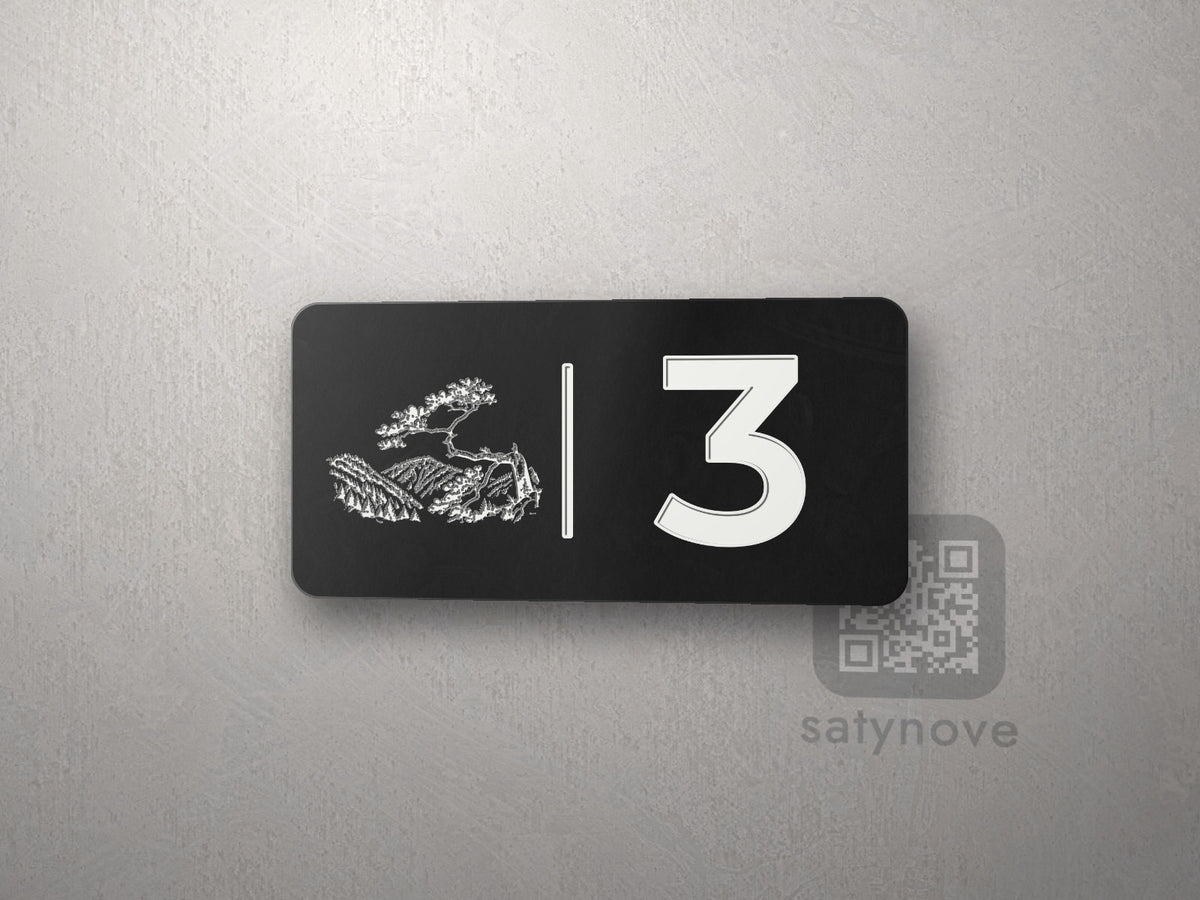 Czarna tabliczka 10 × 5 cm z numerem 3 i białą grafiką Pienin
