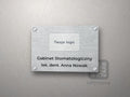 Tablica gabinetu z logo