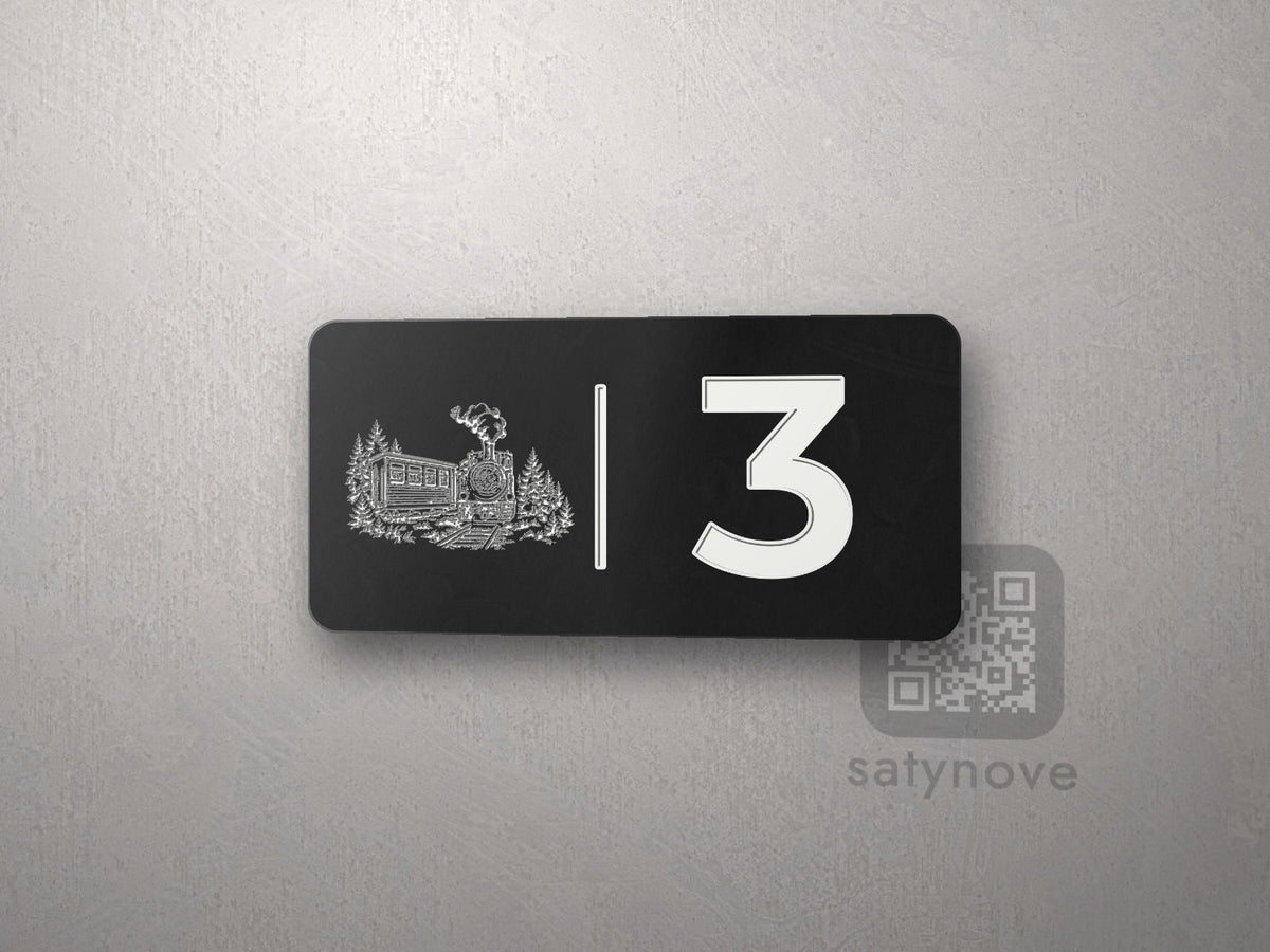 Czarna tabliczka 10 × 5 cm z numerem 3 i białą grafiką Bieszczadów