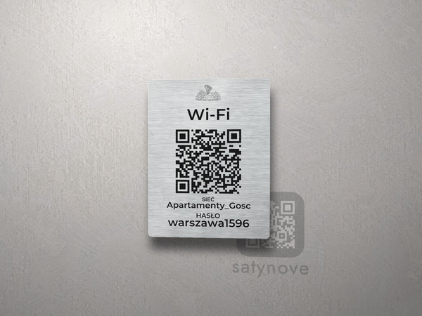 Srebrna tabliczka Wi-Fi z kodem QR i grafiką Warszawy
