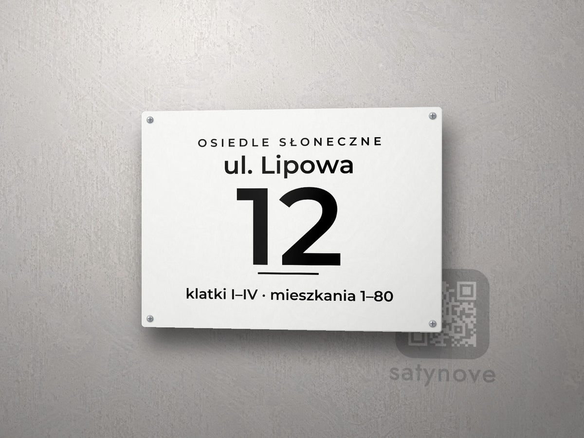 Tabliczka OSIEDLE SŁONECZNE, ul. Lipowa 12, klatki I–IV